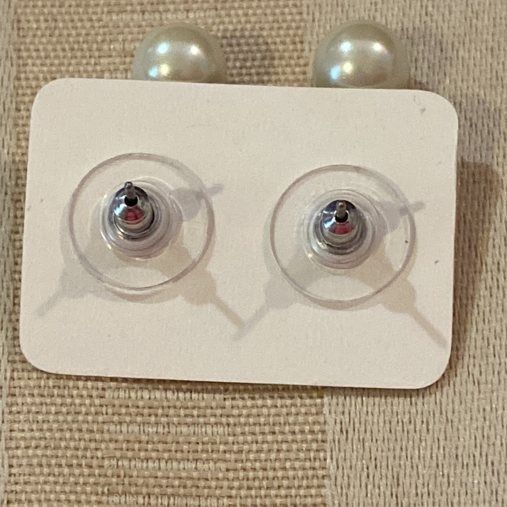 Charter Club Silver/Pearl Earrings & Necklace Set - Picture 6 of 9